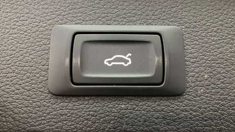 Audi Q2 35 TFSI S Line 5dr S Tronic [C+S] Petrol Estate